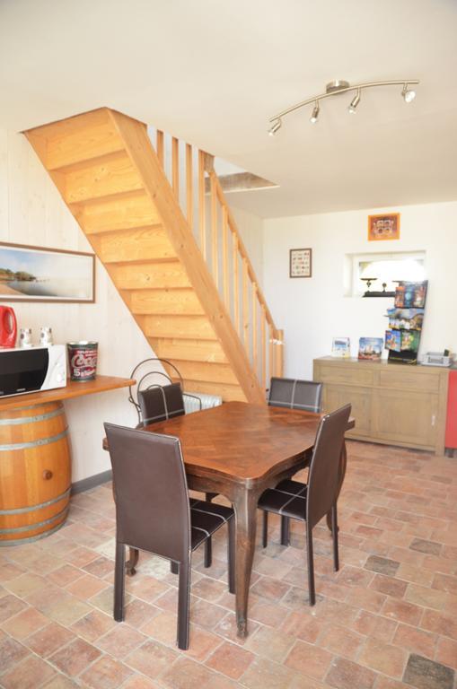 Bed and Breakfast La Petite Ferme Maze Номер фото